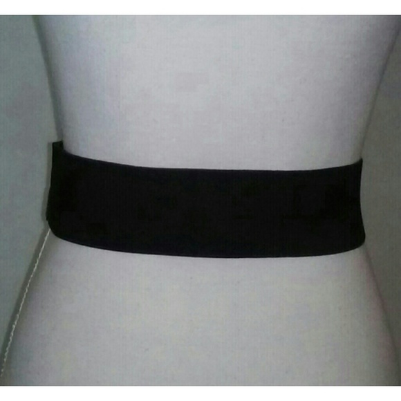 Black, Red & White Zig-Zag Waist Belt - Picture 3 of 3
